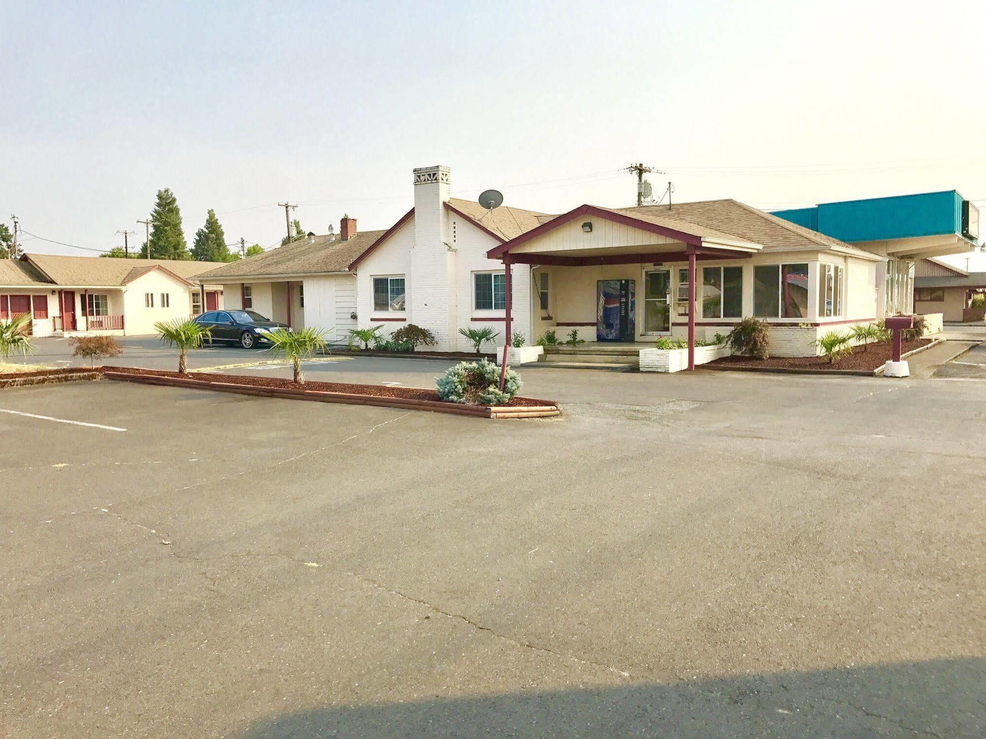 Travelers Inn Motel Salem Exterior foto